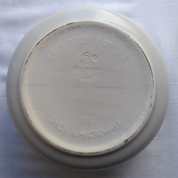 Pfaltzgraff Blue Yorktowne 2 Quart Baking Dish - Picture 6 of 9